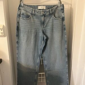 Hollister light Wash Jeans